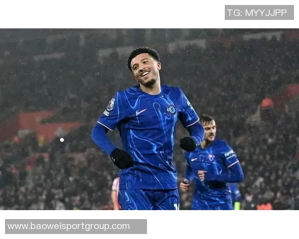 桑乔表现低迷被换下场5场比赛未能进球助攻引发热议