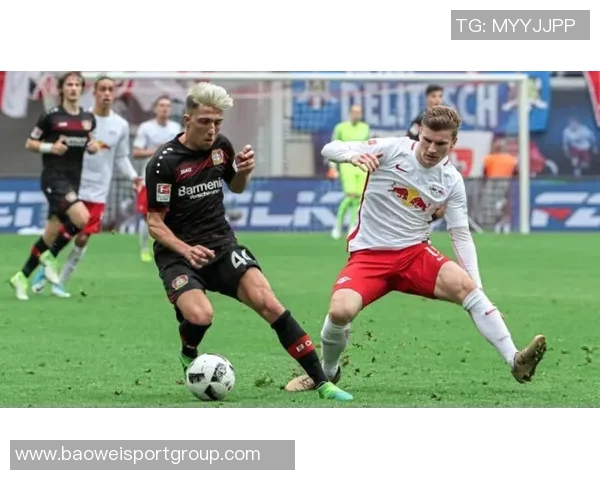 莱比锡中场坎普尔因家庭变故选择退役,感人故事引发广泛关注 莱比锡中场坎普尔因家庭变故选择退役,感人故事引发广泛关注